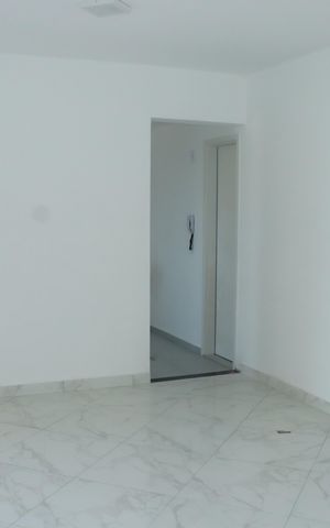 Apartamento para alugar com 85m², 2 quartos e 1 vagaSala
