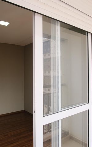 Apartamento para alugar com 73m², 2 quartos e 1 vagaVaranda da Suíte