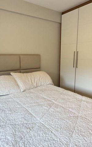 Casa de condomínio à venda com 400m², 4 quartos e 2 vagas Casa de condomínio à venda com 400m², 4 quartos e 2 vagasQuarto 2