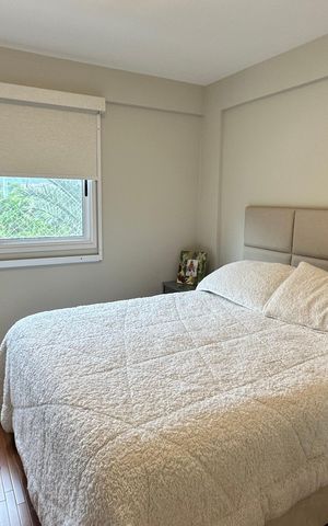 Casa de condomínio à venda com 400m², 4 quartos e 2 vagas Casa de condomínio à venda com 400m², 4 quartos e 2 vagasQuarto 2