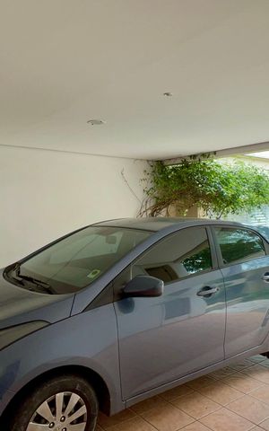 Casa à venda com 360m², 4 quartos e 4 vagas Casa à venda com 360m², 4 quartos e 4 vagasGaragem