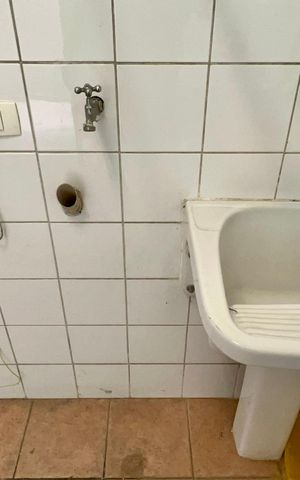 Casa à venda com 360m², 4 quartos e 4 vagas Casa à venda com 360m², 4 quartos e 4 vagasLavanderia