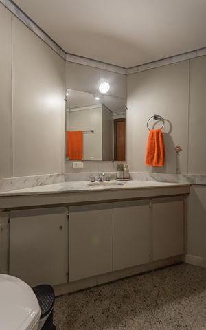 Apartamento à venda com 158m², 4 quartos e 2 vagas