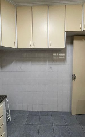 Casa à venda com 218m², 4 quartos e 2 vagas Casa à venda com 218m², 4 quartos e 2 vagasCozinha 1