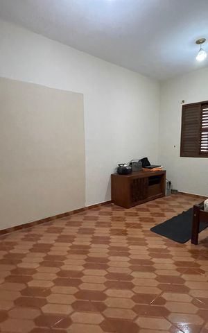 Casa à venda com 218m², 4 quartos e 2 vagas Casa à venda com 218m², 4 quartos e 2 vagasQuarto 1