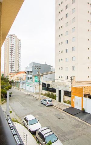 Casa à venda com 160m², 3 quartos e 4 vagas Casa à venda com 160m², 3 quartos e 4 vagasVaranda do quarto 2