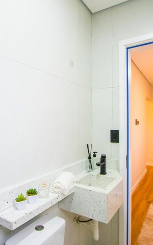 Casa à venda com 160m², 3 quartos e 4 vagas Casa à venda com 160m², 3 quartos e 4 vagasBanheiro da Suíte