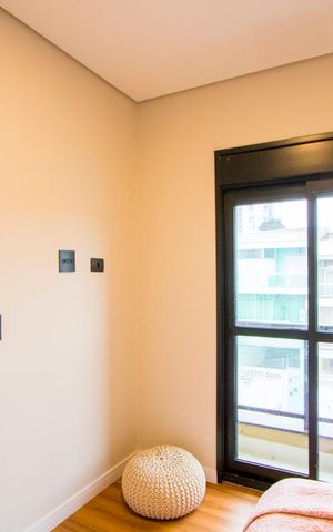 Casa à venda com 160m², 3 quartos e 4 vagas Casa à venda com 160m², 3 quartos e 4 vagasQuarto 2