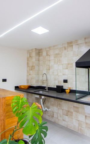 Casa à venda com 160m², 3 quartos e 4 vagas Casa à venda com 160m², 3 quartos e 4 vagasEspaço gourmet/Garagem