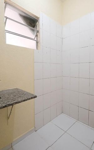 Casa para alugar com 100m², 1 quarto e sem vagaBanheiro