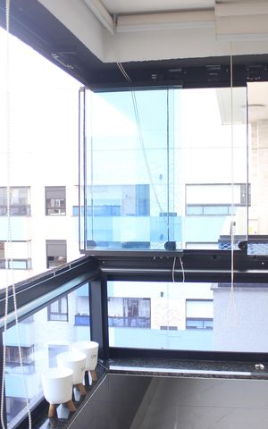 Apartamento à venda com 89m², 2 quartos e 2 vagasCozinha e varanda