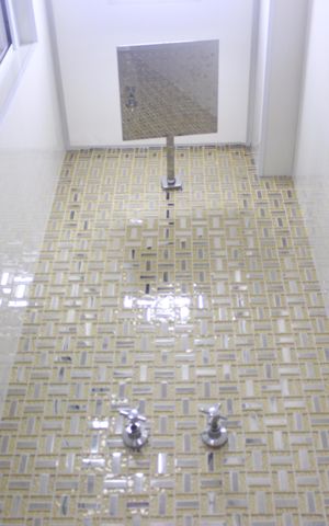 Apartamento à venda com 89m², 2 quartos e 2 vagasBanheiro social