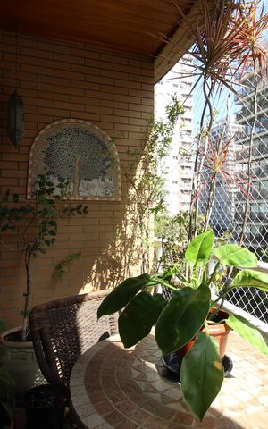 Apartamento à venda com 120m², 3 quartos e 2 vagasVaranda