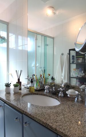 Apartamento à venda com 120m², 3 quartos e 2 vagasBanheiro da Suíte