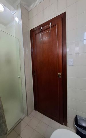 Apartamento à venda com 163m², 3 quartos e 1 vaga Apartamento à venda com 163m², 3 quartos e 1 vagaBanheiro Social