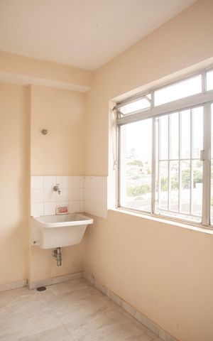 Apartamento à venda com 86m², 2 quartos e 1 vagaÁrea de Serviço