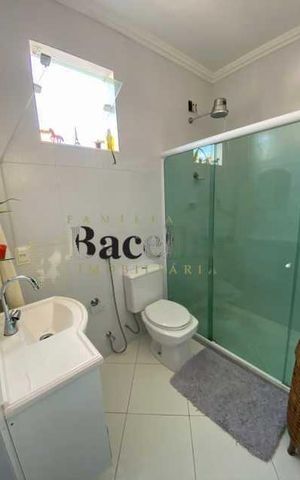 Casa à venda com 285m², 3 quartos e 5 vagas