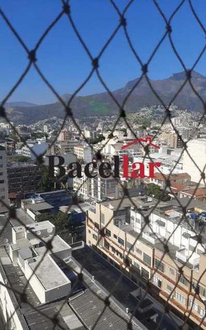 Apartamento à venda com 80m², 3 quartos e 1 vaga