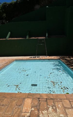 Apartamento à venda com 72m², 2 quartos e 1 vagaÁrea comum - Piscina