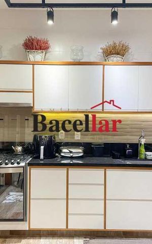Casa de condomínio à venda com 150m², 3 quartos e 1 vaga