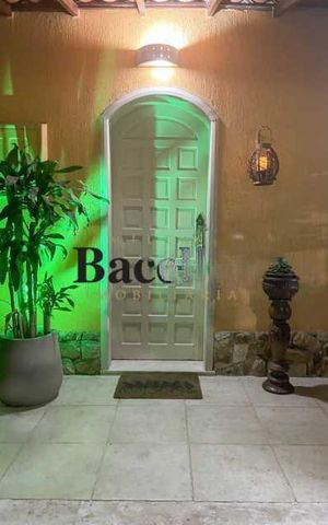 Casa de condomínio à venda com 150m², 3 quartos e 1 vaga