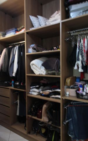 Casa de condomínio à venda com 315m², 6 quartos e 2 vagasQuarto 4 - Closet