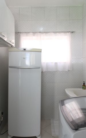 Casa de condomínio à venda com 315m², 6 quartos e 2 vagasÁrea de Serviço