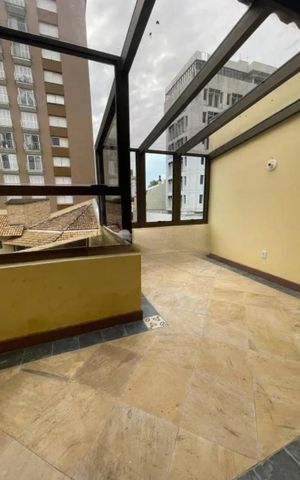 Casa para alugar com 430m², 4 quartos e 3 vagas