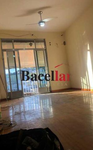 Apartamento à venda com 76m², 3 quartos e 1 vaga