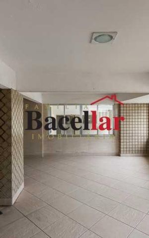 Apartamento à venda com 75m², 3 quartos e 1 vaga