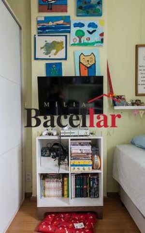 Apartamento à venda com 75m², 3 quartos e 1 vaga