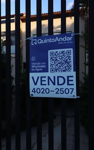 Casa à venda com 259m², 3 quartos e 6 vagasPlaca 