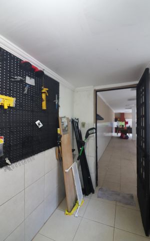 Casa à venda com 259m², 3 quartos e 6 vagasÁrea de Serviço