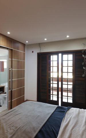 Casa à venda com 259m², 3 quartos e 6 vagasSuíte 1