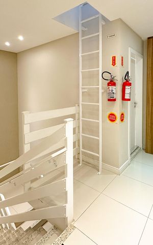 Apartamento para alugar com 120m², 2 quartos e 1 vagaEscada