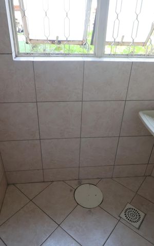 Apartamento à venda com 51m², 2 quartos e sem vagaCozinha e Área de Serviço
