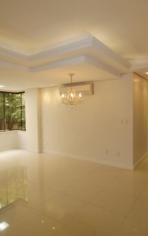 Apartamento à venda com 81m², 2 quartos e 1 vagaSala
