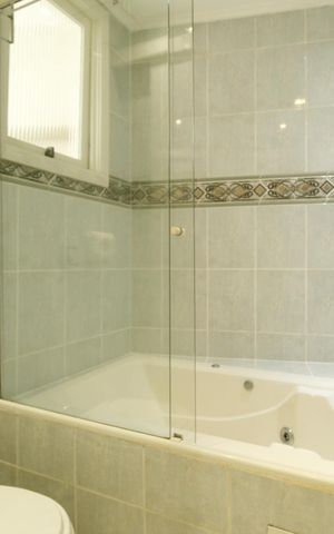 Apartamento à venda com 81m², 2 quartos e 1 vagaBanheiro da Suíte 1