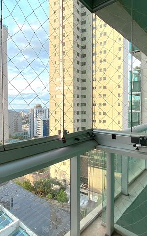 Apartamento à venda com 464m², 5 quartos e 5 vagas Apartamento à venda com 464m², 5 quartos e 5 vagasVaranda Sala de TV