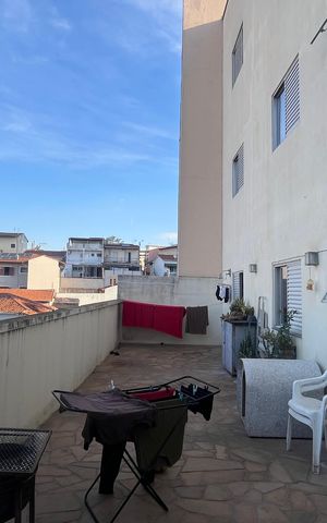 Apartamento à venda com 136m², 2 quartos e 1 vaga
