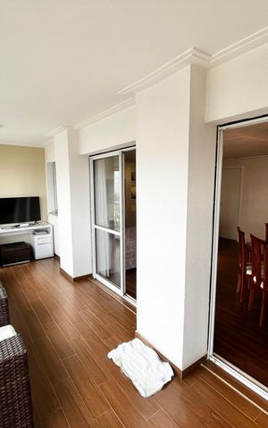 Apartamento à venda com 122m², 4 quartos e 2 vagas Apartamento à venda com 122m², 4 quartos e 2 vagasVaranda gourmet