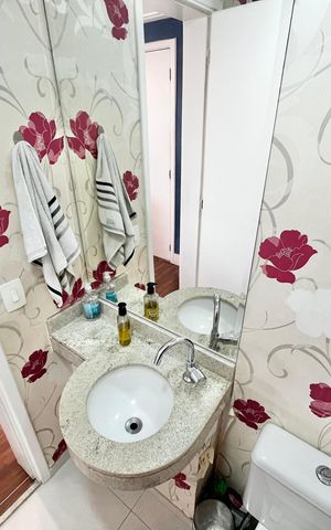 Apartamento à venda com 122m², 4 quartos e 2 vagas Apartamento à venda com 122m², 4 quartos e 2 vagasLavabo