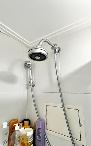 Apartamento à venda com 122m², 4 quartos e 2 vagas Apartamento à venda com 122m², 4 quartos e 2 vagasBanheiro da Suite