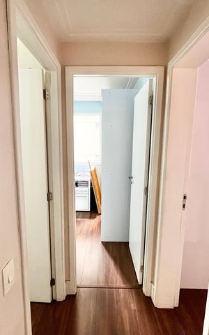 Apartamento à venda com 122m², 4 quartos e 2 vagas Apartamento à venda com 122m², 4 quartos e 2 vagasCorredor