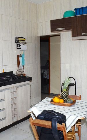 Casa à venda com 250m², 2 quartos e 2 vagasCozinha