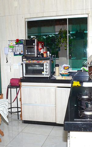 Casa à venda com 250m², 2 quartos e 2 vagasCozinha