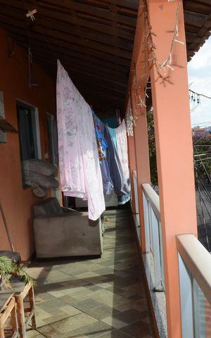 Casa à venda com 250m², 2 quartos e 2 vagasVaranda