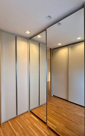 Apartamento à venda com 161m², 3 quartos e 3 vagas Apartamento à venda com 161m², 3 quartos e 3 vagasCloset Suíte