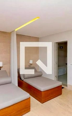 Apartamento à venda com 161m², 3 quartos e 3 vagas Apartamento à venda com 161m², 3 quartos e 3 vagasSpa