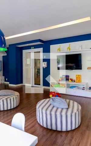 Apartamento à venda com 161m², 3 quartos e 3 vagas Apartamento à venda com 161m², 3 quartos e 3 vagasBrinquedoteca